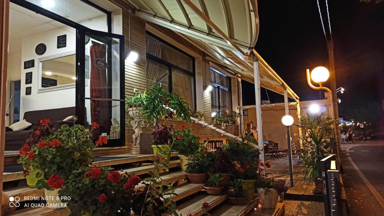 克罗萨尔酒店 里米尼 外观 照片